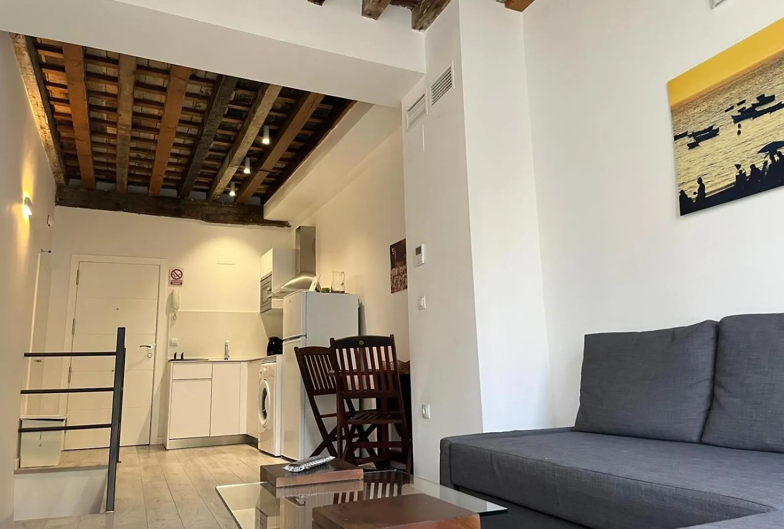 Apartamento The Traveller`s house El Chicuco en el corazón de Cádiz con Wifi