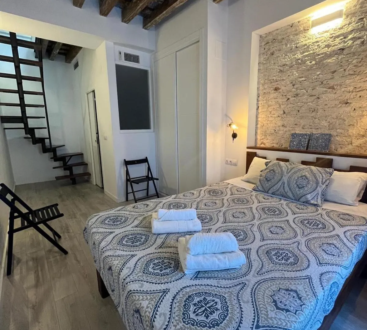 Apartamento The Traveller`s house El Chicuco en el corazón de Cádiz con Wifi