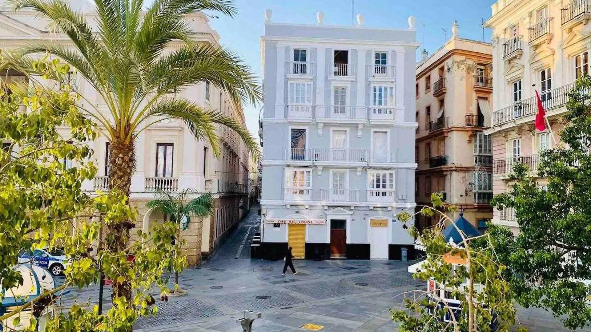 Apartamento The Traveller`s house El Chicuco en el corazón de Cádiz con Wifi